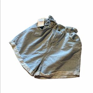 Elastic paperbag blue denim shorts woman’s large